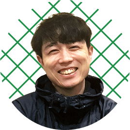 先輩社員の写真