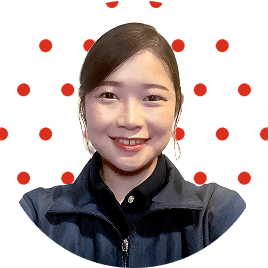 先輩社員の写真