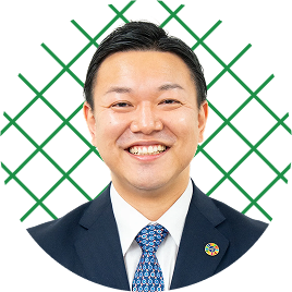 先輩社員の写真